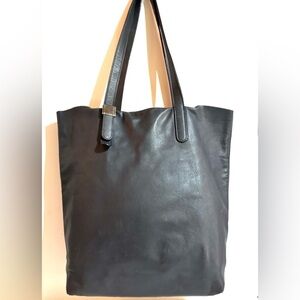 Everlane navy blue Elegant Leather Tote Bag